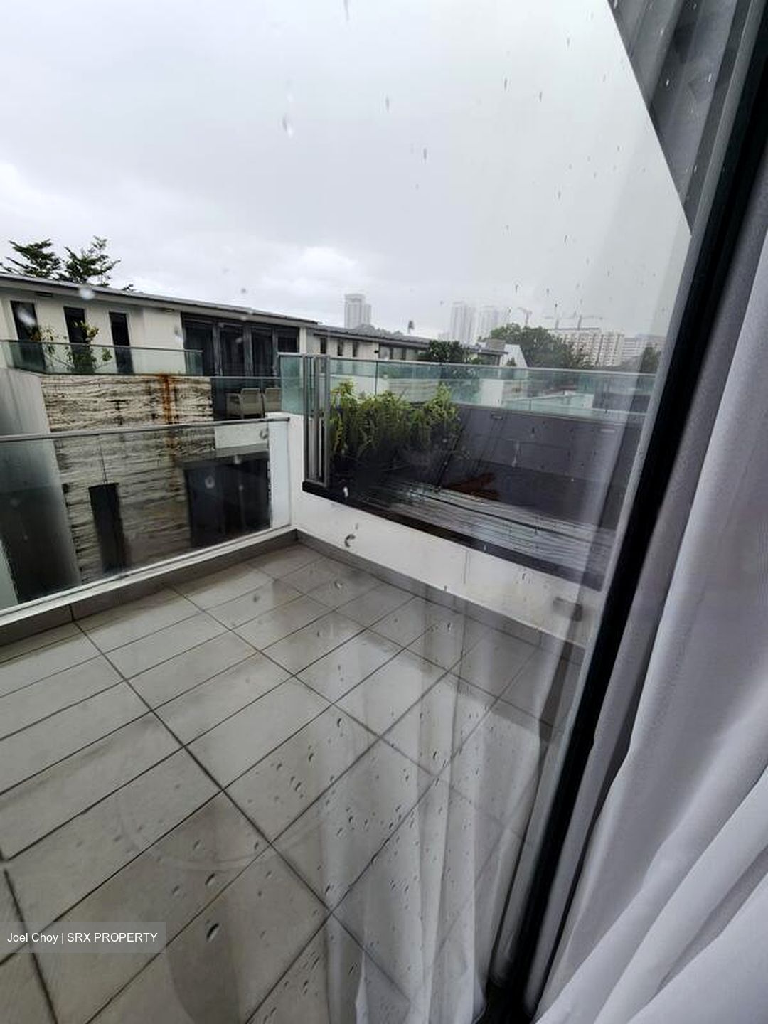 Mount Sinai Lane (D10), Terrace #475773621